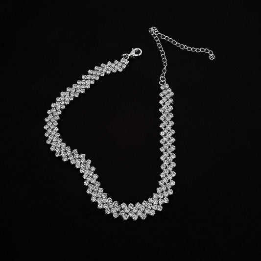 Collier strass étincelant